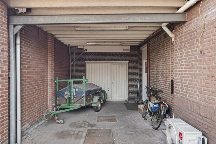 Foto 14 van Venrayseweg 2-A