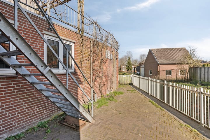 Foto 38 van Venrayseweg 2-A