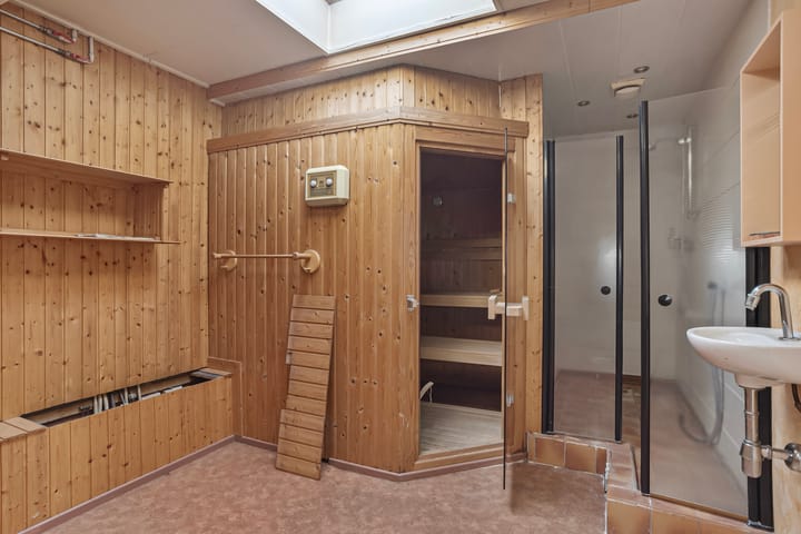 Foto 46 van Venrayseweg 2-A