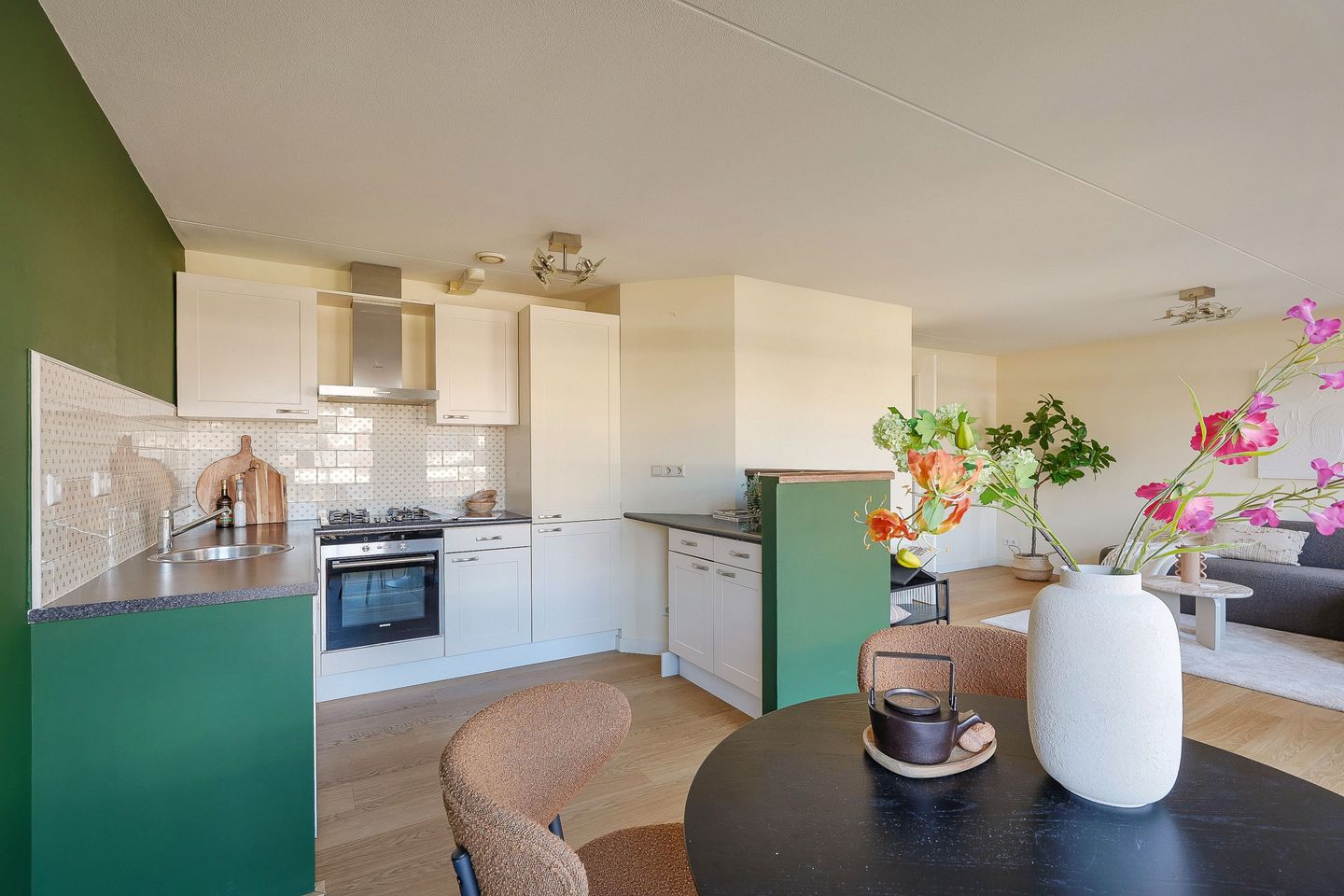 Foto 19 van Eerste Weteringdwarsstraat 54-C