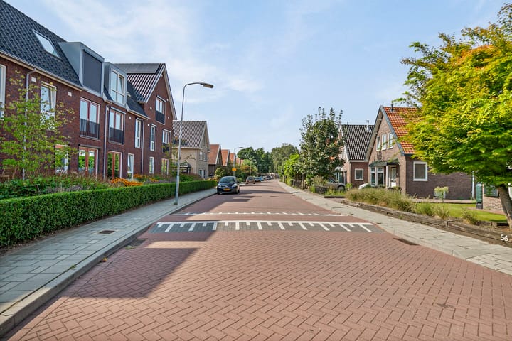 Foto 28 van Reehorsterweg 27-G