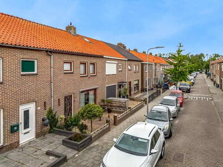 Foto 2 van Arubastraat 30