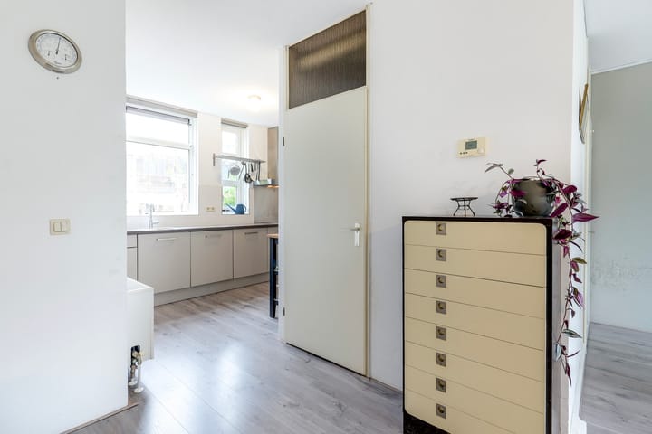 Foto 9 van Brandnetel 73