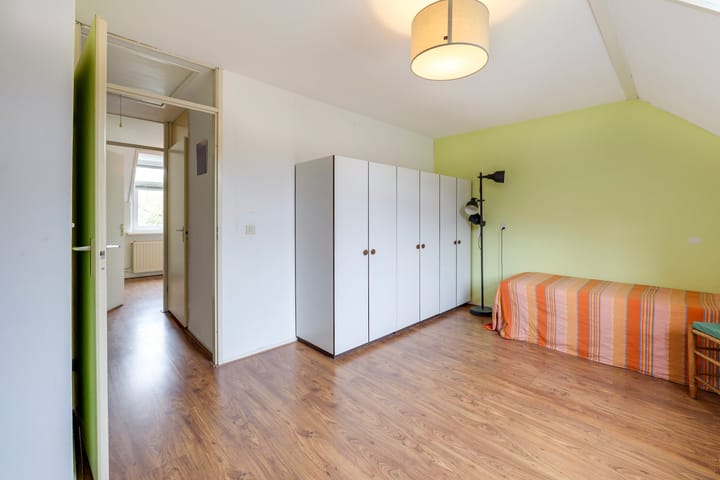 Foto 26 van Brandnetel 73