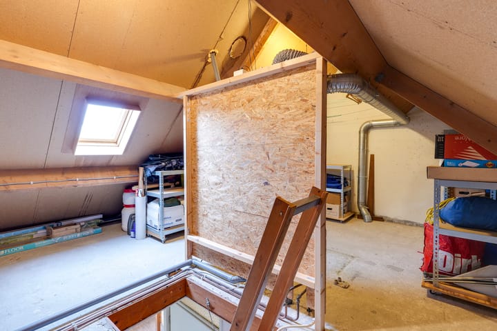 Foto 33 van Brandnetel 73