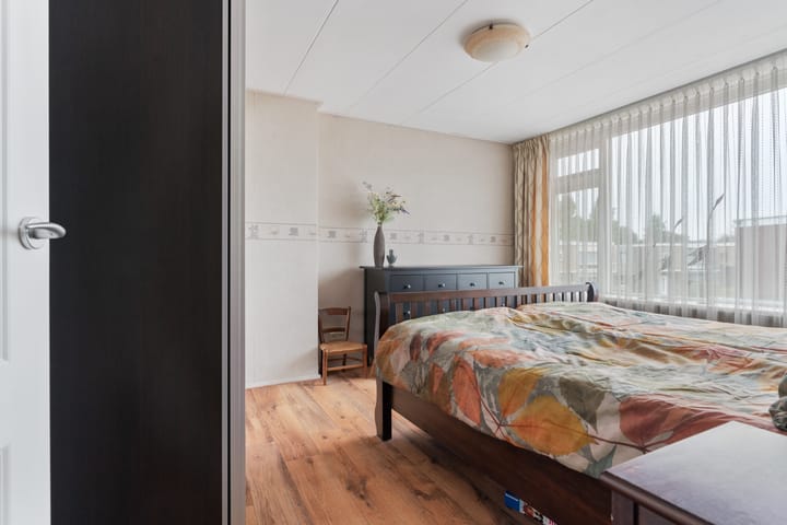 Foto 19 van Louis Couperusstraat 3