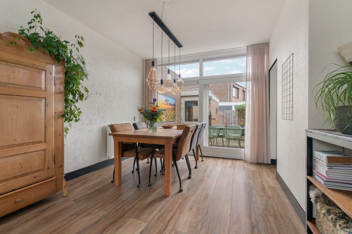 Foto 9 van Louis Couperusstraat 3