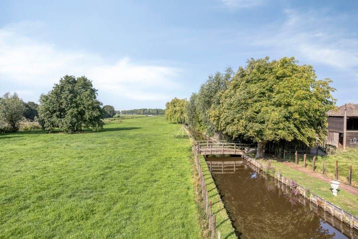 Photo 10 of Zuideindseweg 114