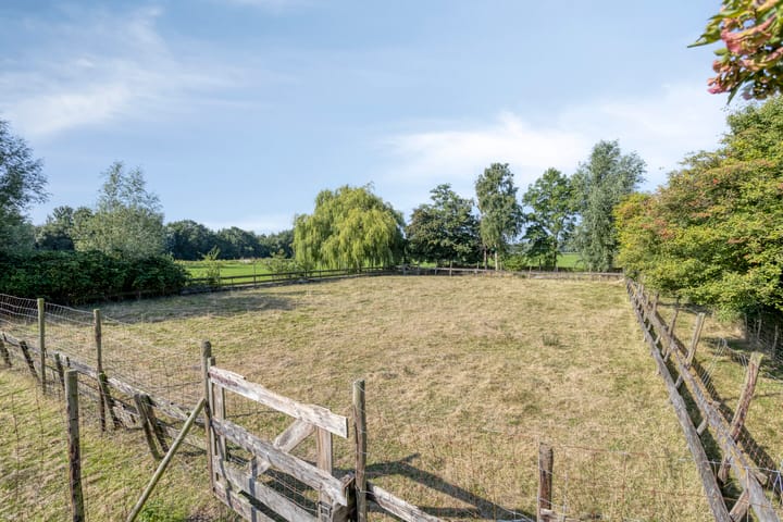 Photo 16 of Zuideindseweg 114