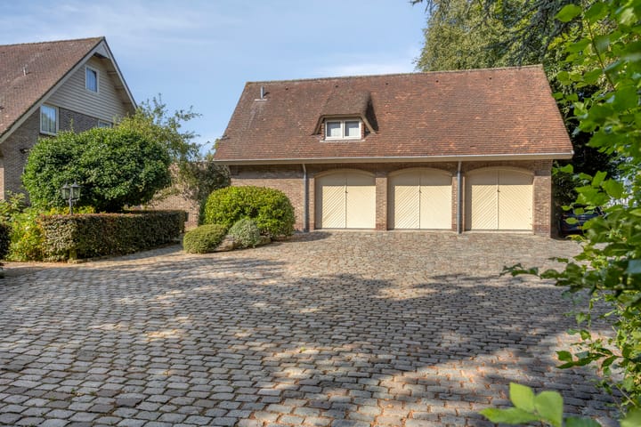 Photo 26 of Zuideindseweg 114