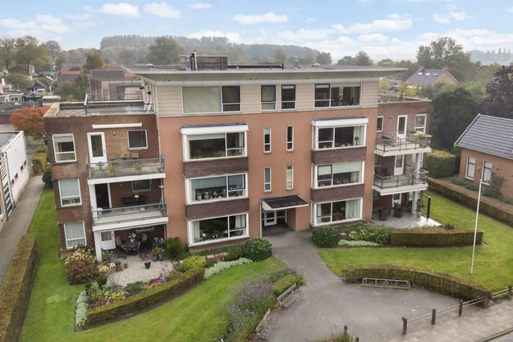 Foto 3 van Warmoesstraat 67-E