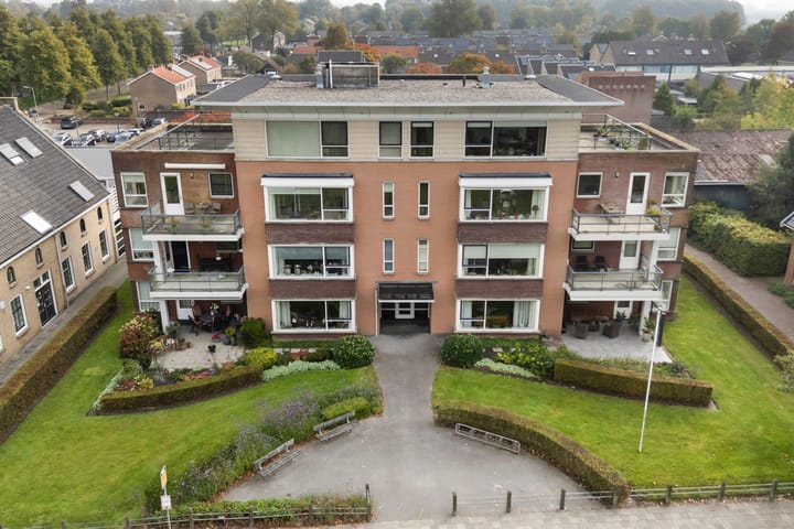 Foto 5 van Warmoesstraat 67-E