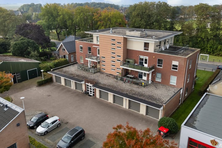 Foto 6 van Warmoesstraat 67-E