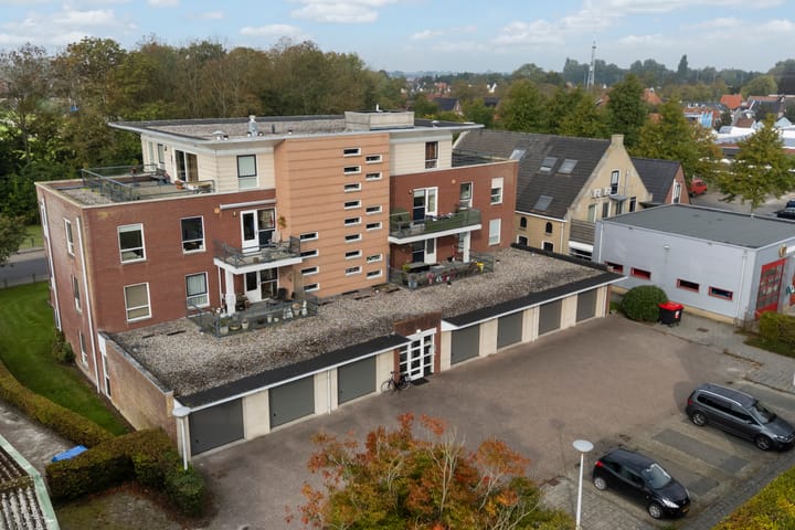 Foto 7 van Warmoesstraat 67-E