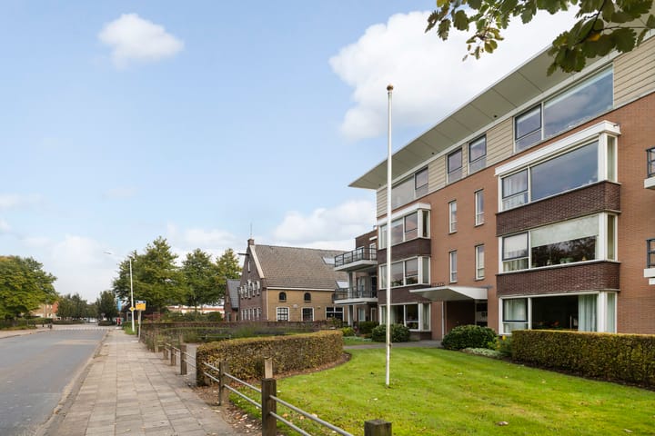 Foto 12 van Warmoesstraat 67-E