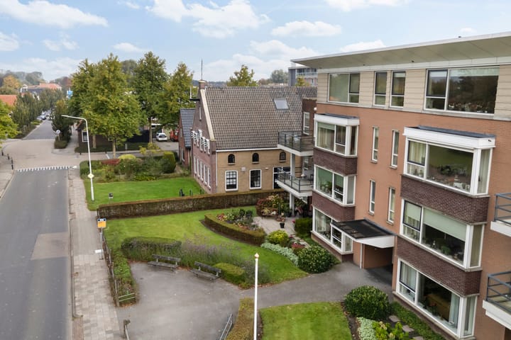 Foto 4 van Warmoesstraat 67-E