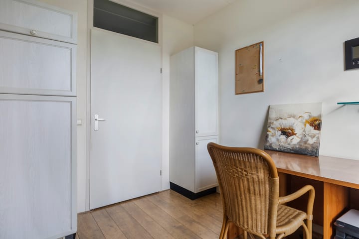 Foto 40 van Warmoesstraat 67-E