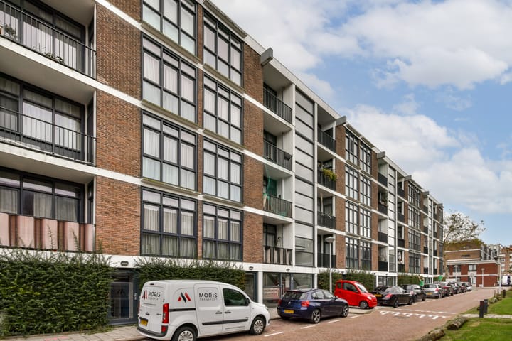 Photo 2 of Jan Zijvertszstraat 6-3