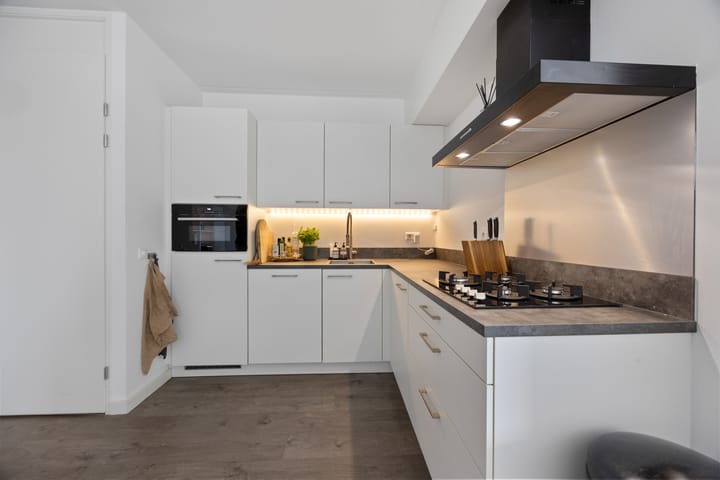 Foto 11 van Plein 1944 130-B