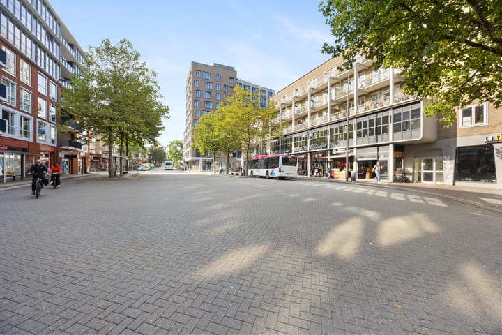 Foto 27 van Plein 1944 130-B