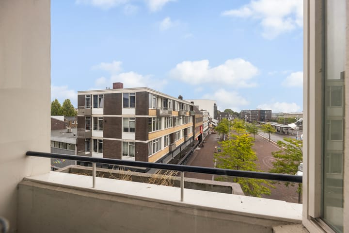 Photo 8 of Stationsplein 30