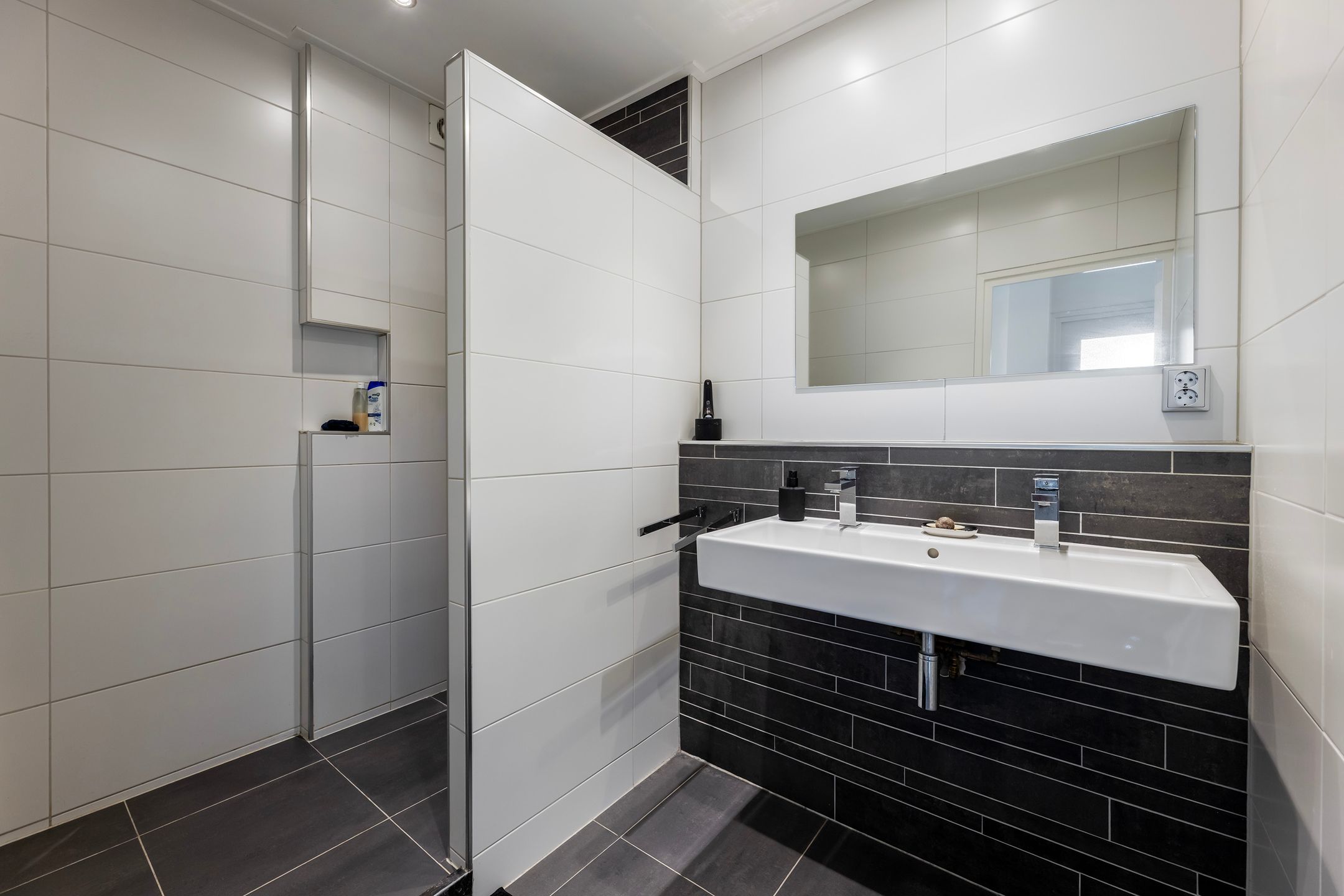 Foto 12 van Stationsplein 30