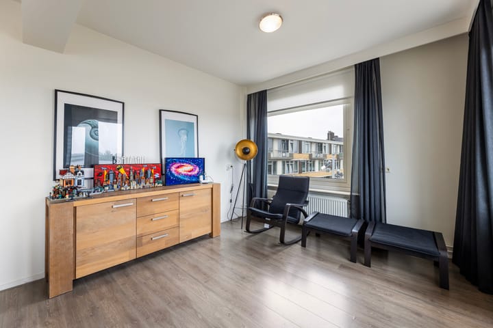 Photo 16 of Stationsplein 30