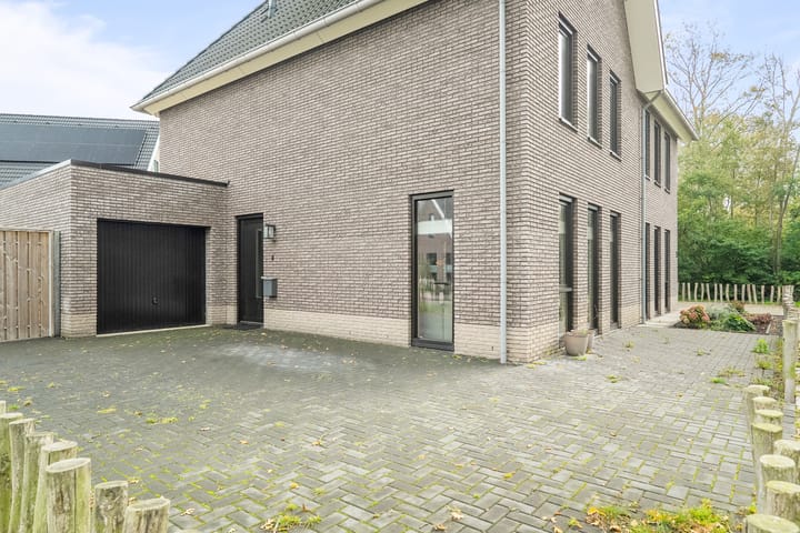 Foto 3 van Eikenhout 14