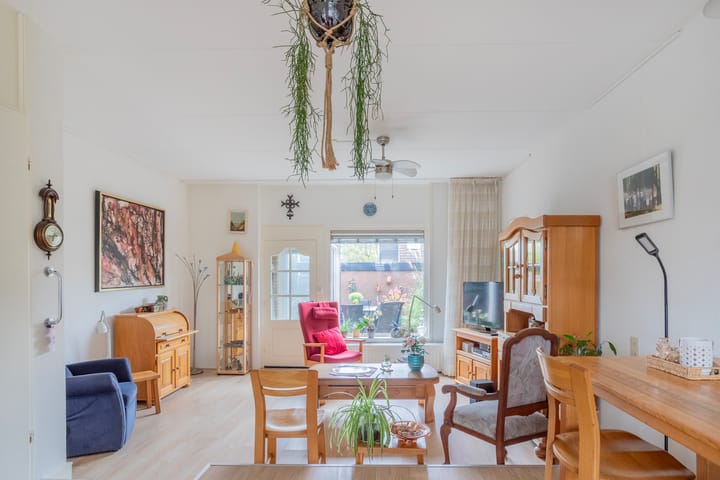 Foto 2 van Het engelse werk 3