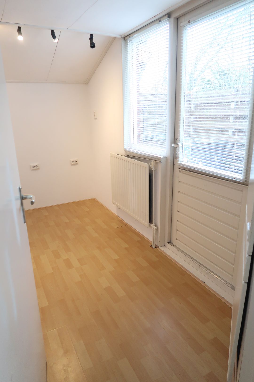 Foto 11 van Zebraspoor 196