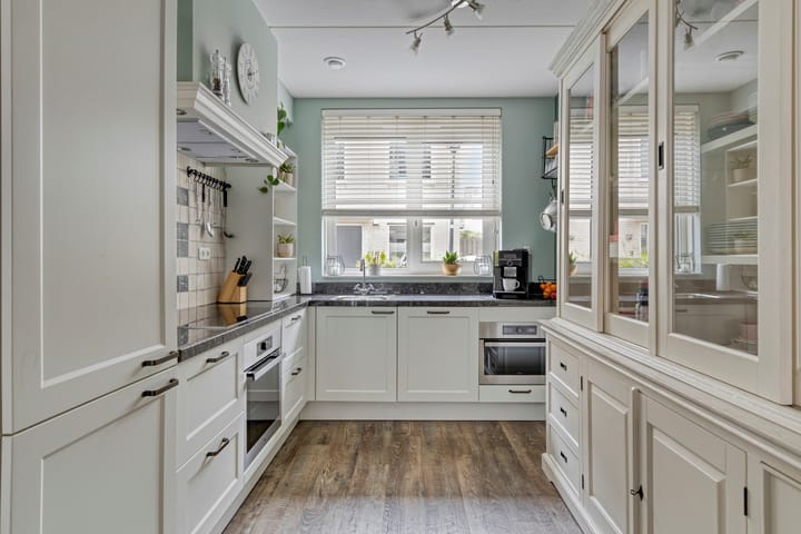 Dokter Fokkensstraat 8