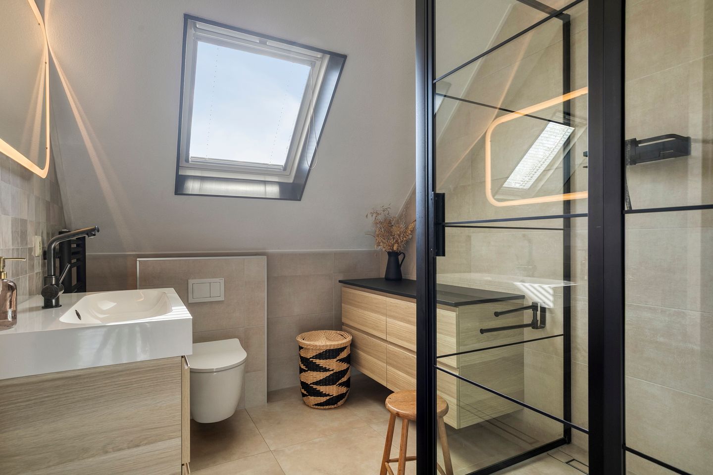 Photo 34 of Beukenlaan 25