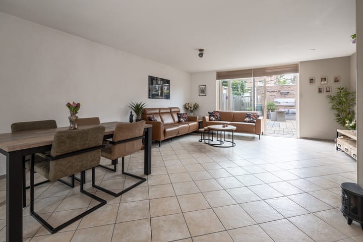 Photo 2 of Witmos 14