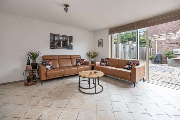 Photo 11 of Witmos 14