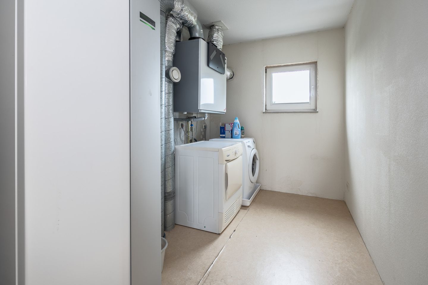 Photo 35 of Witmos 14