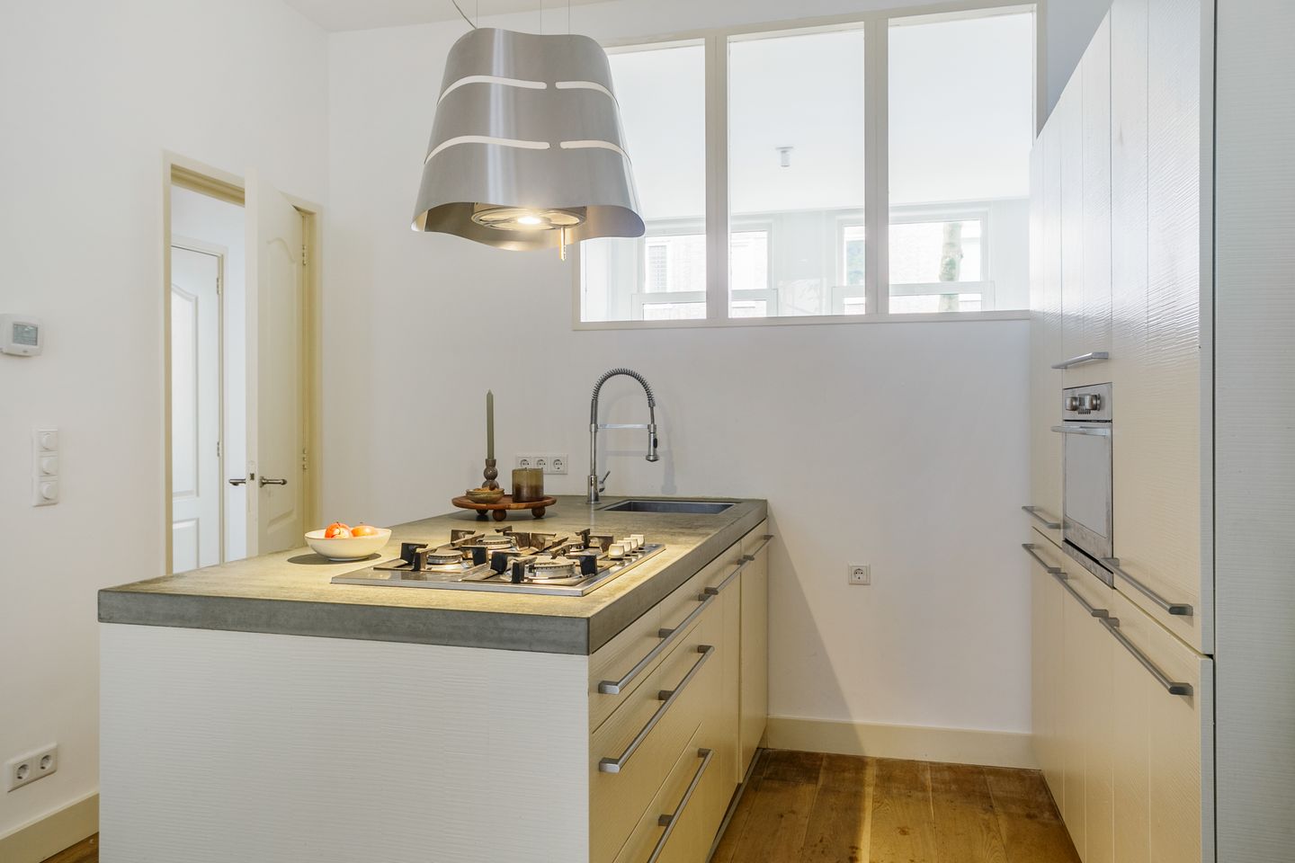 Foto 10 van Cornelis Trooststraat 57-H