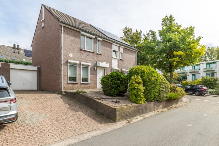 Foto 2 van Sint Barbarastraat 9