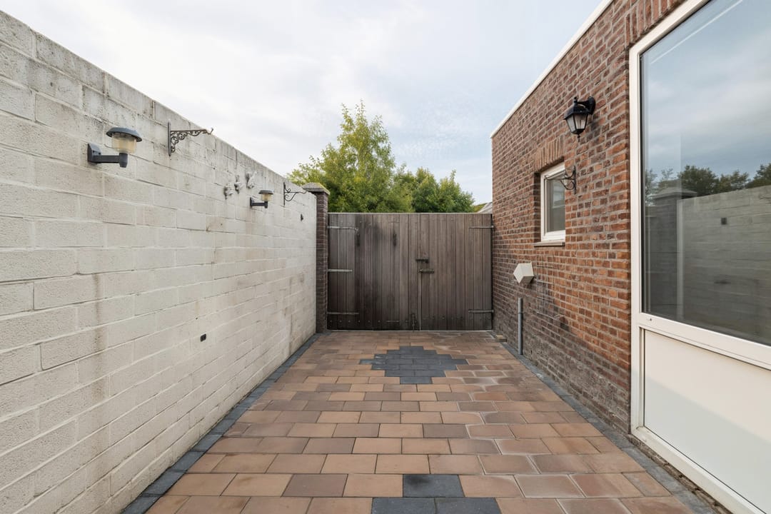 Photo 22 of Bornerweg 18