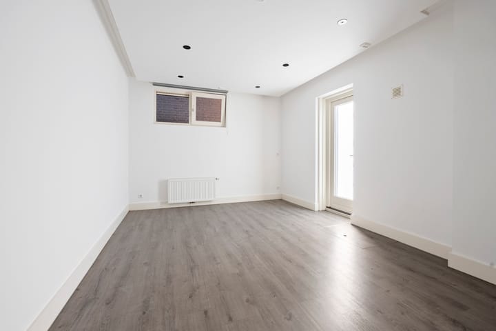 Foto 21 van Snelliusstraat 21