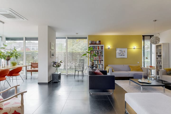 Photo 2 of Burton Jostweg 21