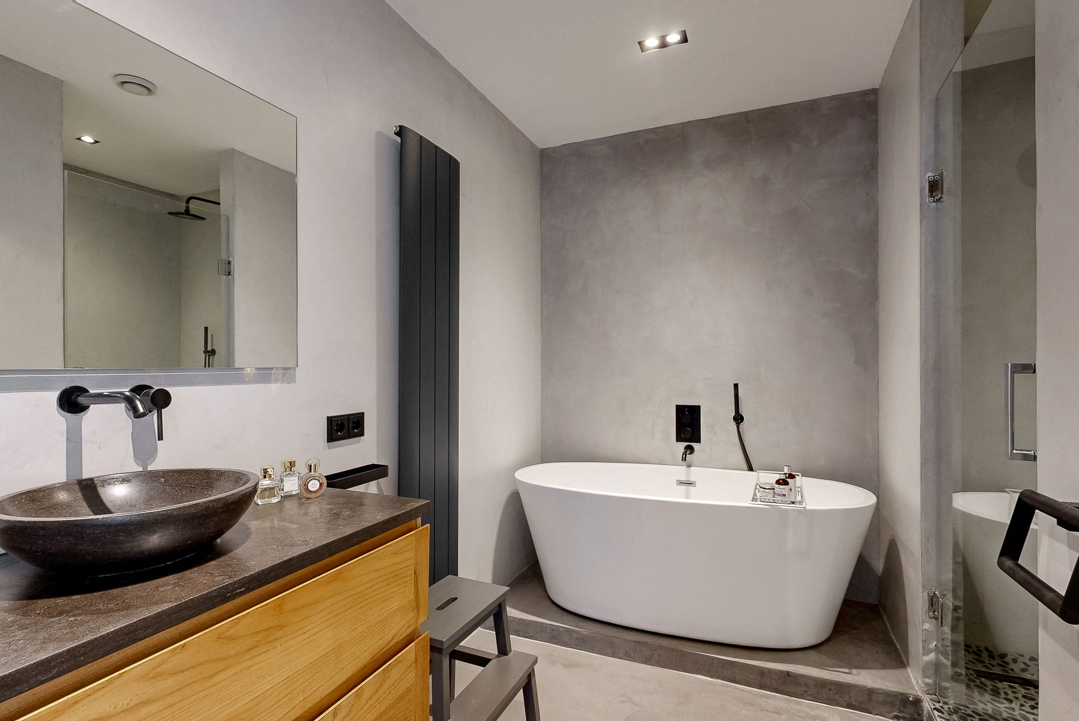 Foto 3 van Burton Jostweg 21