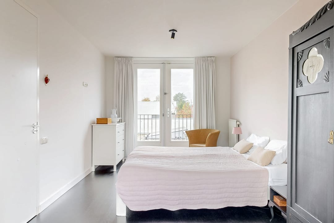 Foto 23 van Burton Jostweg 21