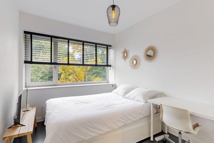 Photo 31 of Burton Jostweg 21