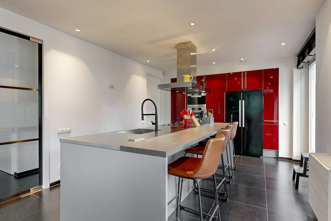 Foto 13 van Burton Jostweg 21