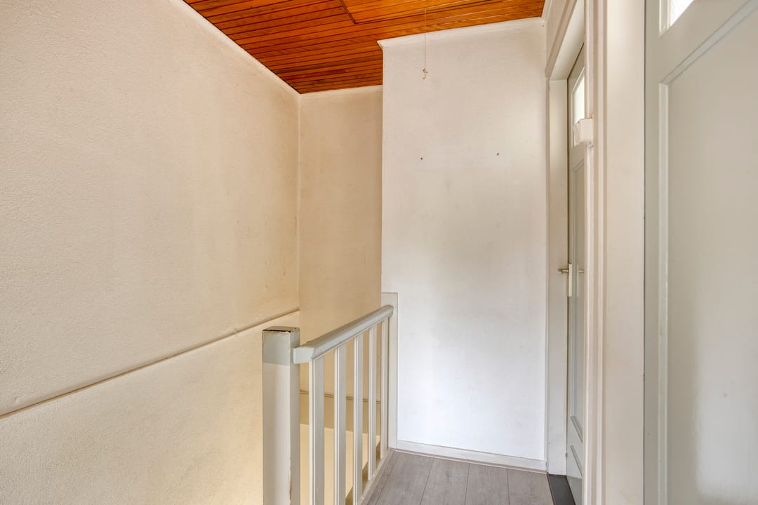 Foto 16 van Bernadettelaan 50