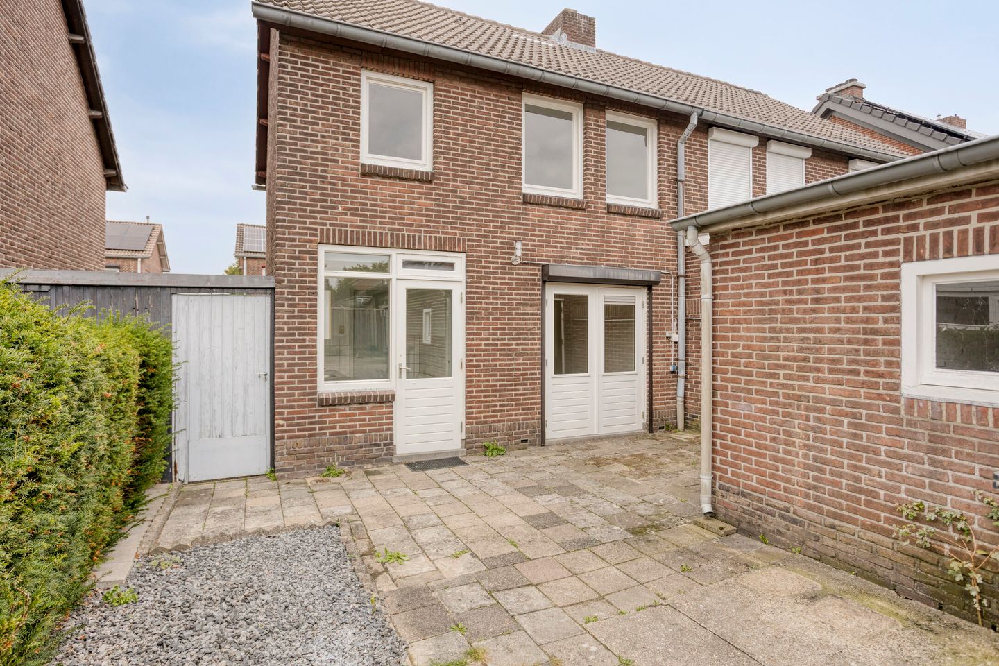 Foto 25 van Bernadettelaan 50