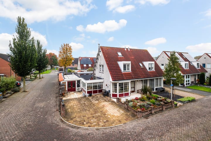 Photo 21 of Komijn 1