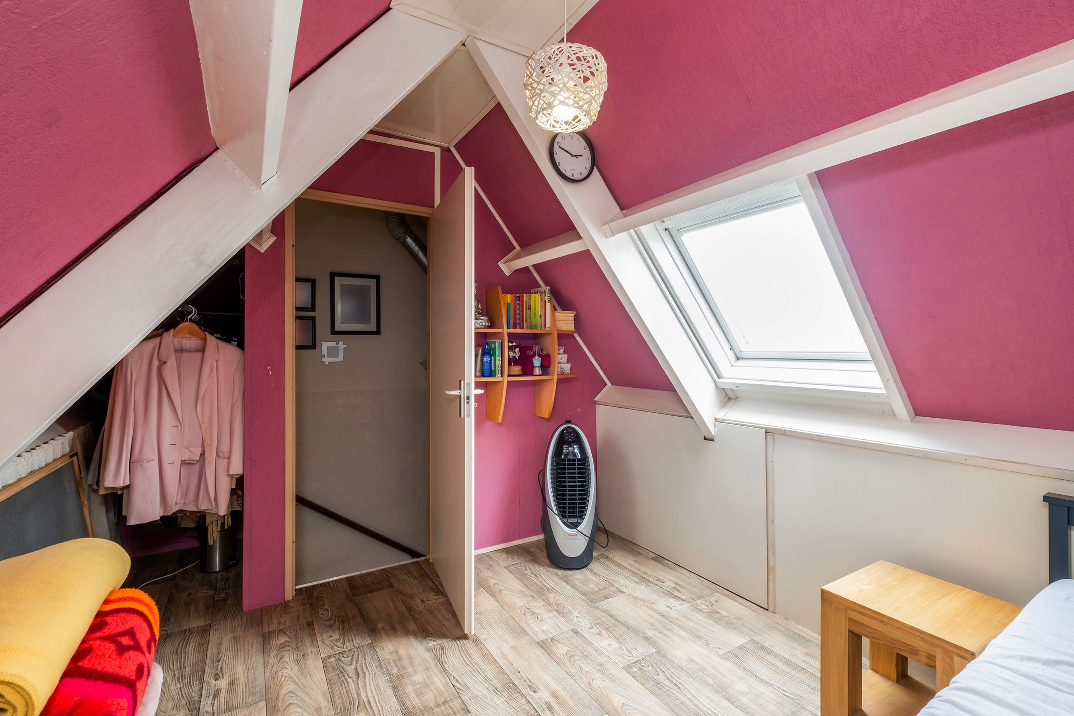 Foto 15 van Komijn 1