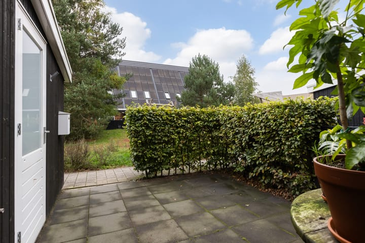 Foto 4 van Nelson Mandelahof 61