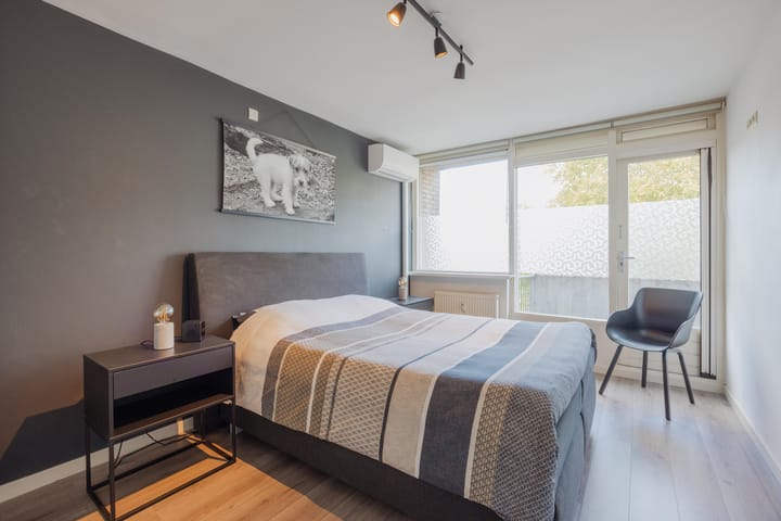 Foto 32 van St. Amandusstraat 6